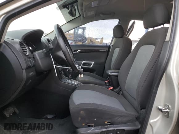 ✅ 2013 Chevrolet Captiva Sport LS • VIN: 3GNAL2EK5DS624142 • Lot: 43034895. Wystawiony na Copart z przebiegiem 192 849 mil. Bezpłatny archiwum sprzedaży aukcyjnych z USA i szczegółowy raport historii pojazdu na DreamBid. Zdjęcie 7.