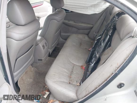 ✅ 2004 Lexus ES 350 • VIN: JTHBA30G045014122 • Lot: 42078060. Listed on IAAI with Not provided. Free auction sales archive from the USA and detailed vehicle history report at DreamBid. Image 8.