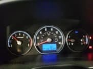 ✅ 2008 Hyundai Santa Fe GLS • VIN: 5NMSG73D98H162703 • Lot: 81577904. Listed on Copart with 146,763 mi. Free auction sales archive from the USA and detailed vehicle history report at DreamBid. Image 9.