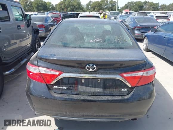 ✅ 2017 Toyota Camry SE • VIN: 4T1BF1FK6HU723258 • Lot: 43300062. Listed on IAAI with 131,861 mi. Free auction sales archive from the USA and detailed vehicle history report at DreamBid. Image 15.