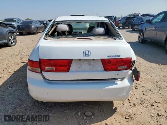 ✅ 2003 Honda Accord LX • VIN: 1HGCM56313A138341 • Lot: 90389525. Wystawiony na Copart z przebiegiem Nie podano. Bezpłatny archiwum sprzedaży aukcyjnych z USA i szczegółowy raport historii pojazdu na DreamBid. Zdjęcie 6.