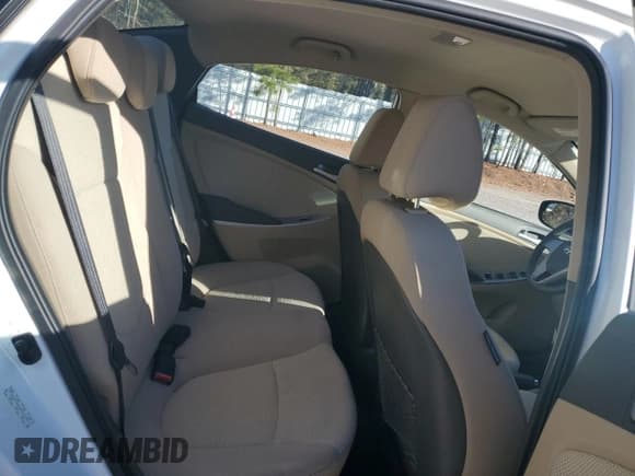 ✅ 2014 Hyundai Accent GLS • VIN: KMHCT4AE8EU701757 • Лот: 80267814. Опубликован ранее на Copart с пробегом 85 958 миль. Бесплатный доступ к архиву аукционных продаж из США и подробный отчёт об истории автомобиля на DreamBid. Изображение 11.