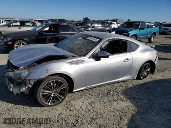 ✅ 2016 Subaru BRZ Limited • VIN: JF1ZCAC12G8601663 • Lot: 90944685. Wystawiony na Copart z przebiegiem 97 963 mil. Bezpłatny archiwum sprzedaży aukcyjnych z USA i szczegółowy raport historii pojazdu na DreamBid. Zdjęcie 1.