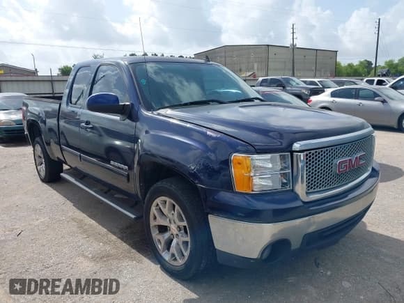 ✅ 2012 GMC Sierra 1500 • VIN: 1GTR1WE01CZ168858 • Лот: 42534013. Опубликован ранее на IAAI с пробегом 215 530 миль. Бесплатный доступ к архиву аукционных продаж из США и подробный отчёт об истории автомобиля на DreamBid. Изображение 1.