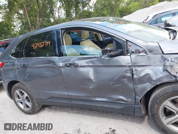 ✅ 2021 Ford Edge SEL • VIN: 2FMPK4J94MBA52017 • Лот: 42982719. Опубликован ранее на IAAI с пробегом 77 049 миль. Бесплатный доступ к архиву аукционных продаж из США и подробный отчёт об истории автомобиля на DreamBid. Изображение 13.