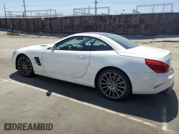 ✅ 2017 Mercedes-Benz SL 450 • VIN: WDDJK6GA2HF047710 • Lot: 53441534. Wystawiony na Copart z przebiegiem 30 176 mil. Bezpłatny archiwum sprzedaży aukcyjnych z USA i szczegółowy raport historii pojazdu na DreamBid. Zdjęcie 2.