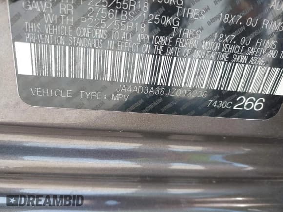 ✅ 2018 Mitsubishi Outlander SE • VIN: JA4AD3A36JZ003236 • Lot: 42413894. Wystawiony na IAAI z przebiegiem 88 903 mil. Bezpłatny archiwum sprzedaży aukcyjnych z USA i szczegółowy raport historii pojazdu na DreamBid. Zdjęcie 9.