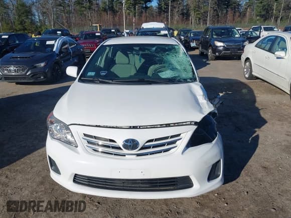 ✅ 2013 Toyota Corolla LE • VIN: 2T1BU4EE0DC105173 • Lot: 43710124. Listed on IAAI with 97,087 mi. Free auction sales archive from the USA and detailed vehicle history report at DreamBid. Image 19.