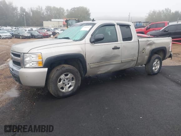 ✅ 2009 Chevrolet Silverado 1500 LT • VIN: 1GCEC29079Z162969 • Лот: 43481662. Опубликован ранее на IAAI с пробегом 280 990 миль. Бесплатный доступ к архиву аукционных продаж из США и подробный отчёт об истории автомобиля на DreamBid. Изображение 19.