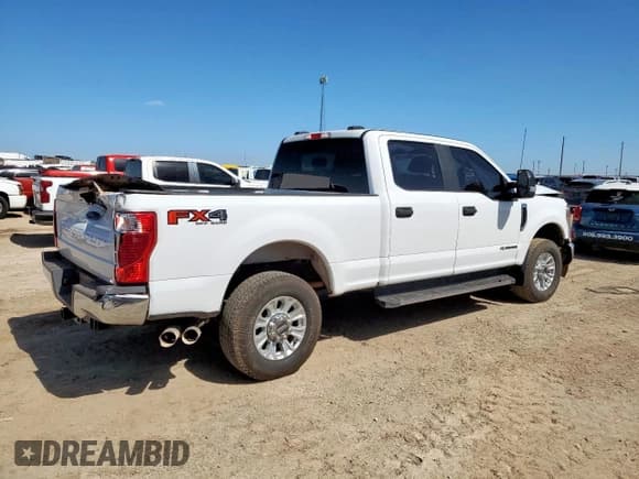✅ 2022 Ford F-250 XL • VIN: 1FT7W2BT0NEC46055 • Lot: 66961225. Wystawiony na Copart z przebiegiem 67 434 mil. Bezpłatny archiwum sprzedaży aukcyjnych z USA i szczegółowy raport historii pojazdu na DreamBid. Zdjęcie 3.