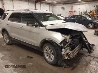 ✅ 2011 Ford Explorer XLT • VIN: 1FMHK8D80BGA06964 • Lot: 43648716. Listed on IAAI with 200,240 mi. Free auction sales archive from the USA and detailed vehicle history report at DreamBid. Image 1.