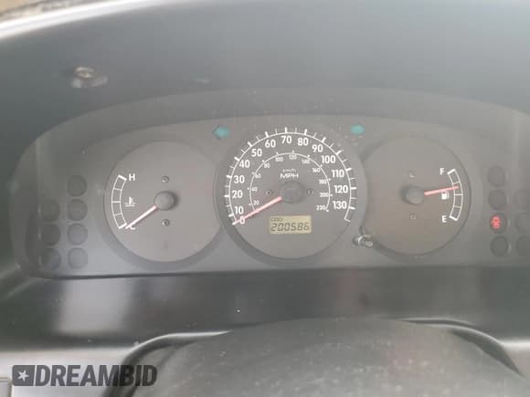 ✅ 2003 Kia Spectra • VIN: KNAFB121635229450 • Лот: 47084595. Опубликован ранее на Copart с пробегом 200 586 миль. Бесплатный доступ к архиву аукционных продаж из США и подробный отчёт об истории автомобиля на DreamBid. Изображение 9.