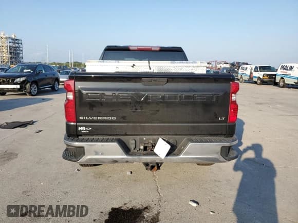 ✅ 2021 Chevrolet Silverado 1500 LT • VIN: 3GCPWCED1MG372572 • Lot: 75933134. Wystawiony na Copart z przebiegiem Nie podano. Bezpłatny archiwum sprzedaży aukcyjnych z USA i szczegółowy raport historii pojazdu na DreamBid. Zdjęcie 6.