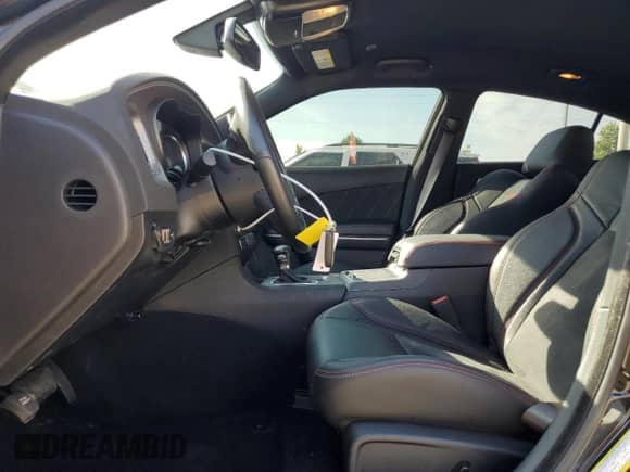 2023 Dodge Charger R/T with VIN 2C3CDXCT8PH685049, listed as a Copart auction lot 81196655 with 15,720 mi miles and Salvage title. Bid and sale history available at DreamBid. Image 7.