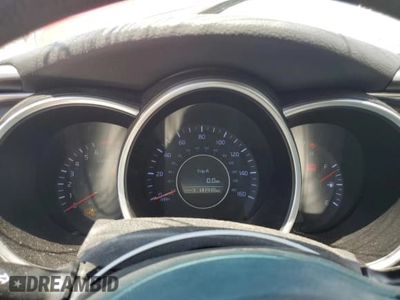 ✅ 2015 Kia Optima LX • VIN: 5XXGM4A70FG438093 • Lot: 58476645. Wystawiony na Copart z przebiegiem 141 910 mil. Bezpłatny archiwum sprzedaży aukcyjnych z USA i szczegółowy raport historii pojazdu na DreamBid. Zdjęcie 9.