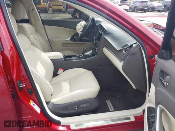 ✅ 2012 Lexus IS 350 • VIN: JTHCE5C21C5002905 • Лот: 41966394. Опубликован ранее на IAAI с пробегом 55 800 миль. Бесплатный доступ к архиву аукционных продаж из США и подробный отчёт об истории автомобиля на DreamBid. Изображение 5.