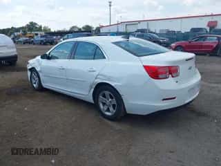 2016 Chevrolet Malibu LS z VIN 1G11B5SA3GF110851, wystawiony jako IAAI lot #43231932 z przebiegiem 159 116 mil mil oraz . Historia ofert i sprzedaży dostępna na DreamBid. Obrazek 3.