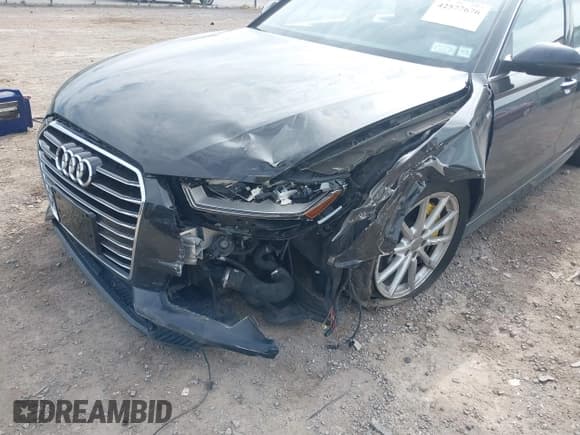 ✅ 2017 Audi A6 Premium Plus • VIN: WAUG8AFCXHN057929 • Lot: 42577676. Wystawiony na IAAI z przebiegiem 95 269 mil. Bezpłatny archiwum sprzedaży aukcyjnych z USA i szczegółowy raport historii pojazdu na DreamBid. Zdjęcie 6.