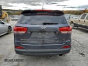 ✅ 2017 Kia Sorento LX • VIN: 5XYPGDA54HG293094 • Lot: 93991315. Listed on Copart with 144,460 mi. Free auction sales archive from the USA and detailed vehicle history report at DreamBid. Image 6.