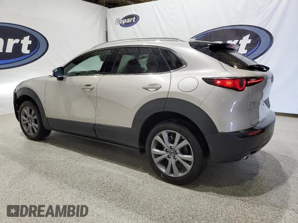 ✅ 2024 Mazda CX-30 S Premium • VIN: 3MVDMBDM3RM680564 • Lot: 86889375. Wystawiony na Copart z przebiegiem 32 445 mil. Bezpłatny archiwum sprzedaży aukcyjnych z USA i szczegółowy raport historii pojazdu na DreamBid. Zdjęcie 2.