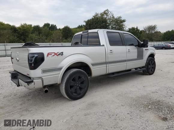 ✅ 2013 Ford F-150 XLT • VIN: 1FTFW1EF6DFB32520 • Lot: 82432035. Listed on Copart with 169,012 mi. Free auction sales archive from the USA and detailed vehicle history report at DreamBid. Image 3.