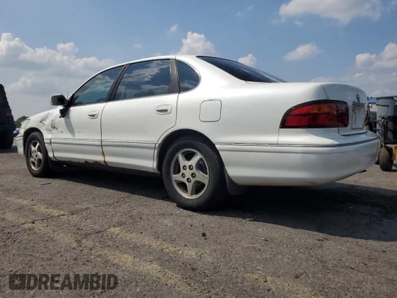 ✅ 1998 Toyota Avalon XL • VIN: 4T1BF18B2WU274235 • Лот: 69358515. Опубликован ранее на Copart с пробегом Не указан. Бесплатный доступ к архиву аукционных продаж из США и подробный отчёт об истории автомобиля на DreamBid. Изображение 2.