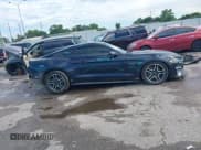 ✅ 2021 Ford Mustang GT • VIN: 1FA6P8CF1M5148371 • Lot: 42444493. Wystawiony na IAAI z przebiegiem 81 979 mil. Bezpłatny archiwum sprzedaży aukcyjnych z USA i szczegółowy raport historii pojazdu na DreamBid. Zdjęcie 12.