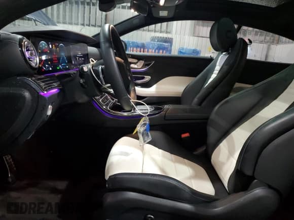 ✅ 2022 Mercedes-Benz E 450 • VIN: W1K1J5JB6NF176480 • Lot: 62348995. Listed on Copart with 8,193 mi. Free auction sales archive from the USA and detailed vehicle history report at DreamBid. Image 7.