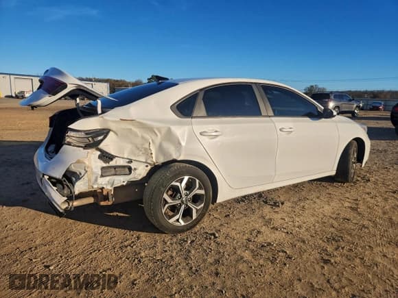 ✅ 2019 Kia Forte LXS • VIN: 3KPF24AD0KE120243 • Lot: 94000495. Listed on Copart with 144,147 mi. Free auction sales archive from the USA and detailed vehicle history report at DreamBid. Image 3.
