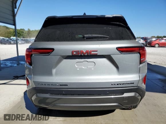 ✅ 2025 GMC Terrain AWD Elevation • VIN: 3GKALUEG9SL324521 • Lot: 87437965. Wystawiony na Copart z przebiegiem 19 408 mil. Bezpłatny archiwum sprzedaży aukcyjnych z USA i szczegółowy raport historii pojazdu na DreamBid. Zdjęcie 6.