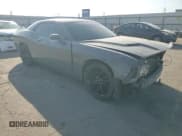 ✅ 2018 Dodge Challenger SXT • VIN: 2C3CDZAG9JH155102 • Лот: 81789595. Опубликован ранее на Copart с пробегом 105 554 миль. Бесплатный доступ к архиву аукционных продаж из США и подробный отчёт об истории автомобиля на DreamBid. Изображение 13.