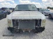 ✅ 2009 Ford F-250 XL • VIN: 1FTNX20579EA28886 • Lot: 72176784. Wystawiony na Copart z przebiegiem 183 992 mil. Bezpłatny archiwum sprzedaży aukcyjnych z USA i szczegółowy raport historii pojazdu na DreamBid. Zdjęcie 5.