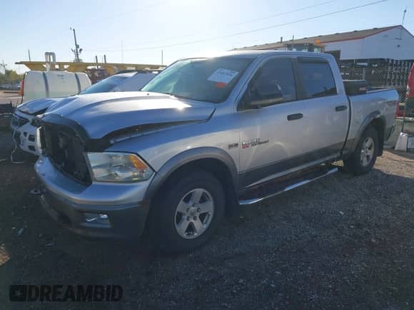 2010 Dodge 1500 SLT с VIN 1D7RV1CT5AS210934, выставлен на аукционе IAAI как лот 43487836 с пробегом 132 851 миль миль и . История ставок и продаж доступна на DreamBid. Изображение 18.