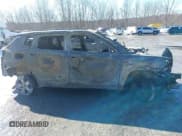 ✅ 2019 Jeep Compass Latitude • VIN: 3C4NJDBB3KT760907 • Lot: 40654559. Wystawiony na IAAI z przebiegiem 103 155 mil. Bezpłatny archiwum sprzedaży aukcyjnych z USA i szczegółowy raport historii pojazdu na DreamBid. Zdjęcie 14.