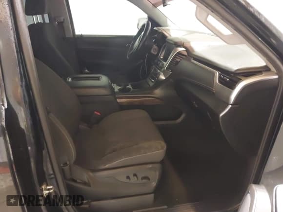 ✅ 2018 Chevrolet Suburban LS • VIN: 1GNSKGKC7JR107943 • Lot: 41127622. Listed on IAAI with 172,687 mi. Free auction sales archive from the USA and detailed vehicle history report at DreamBid. Image 5.