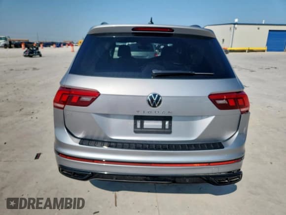 ✅ 2024 Volkswagen Tiguan SE R-Line Black • VIN: 3VVCB7AX7RM054192 • Лот: 71907165. Опубликован ранее на Copart с пробегом 20 299 миль. Бесплатный доступ к архиву аукционных продаж из США и подробный отчёт об истории автомобиля на DreamBid. Изображение 6.