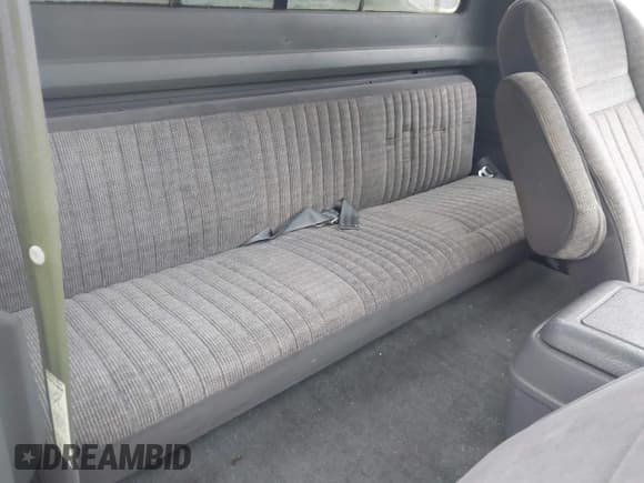 ✅ 1991 Ford F-150 • VIN: 1FTEX15N8MKA01757 • Lot: 43812096. Wystawiony na IAAI z przebiegiem 25 808 mil. Bezpłatny archiwum sprzedaży aukcyjnych z USA i szczegółowy raport historii pojazdu na DreamBid. Zdjęcie 8.