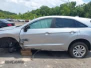 ✅ 2017 Acura RDX Technology • VIN: 5J8TB3H59HL011762 • Lot: 42927636. Wystawiony na IAAI z przebiegiem 118 730 mil. Bezpłatny archiwum sprzedaży aukcyjnych z USA i szczegółowy raport historii pojazdu na DreamBid. Zdjęcie 15.