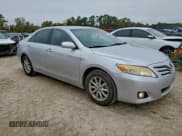 ✅ 2010 Toyota Camry • VIN: 4T1BF3EKXAU101085 • Lot: 94702765. Wystawiony na Copart z przebiegiem 48 231 mil. Bezpłatny archiwum sprzedaży aukcyjnych z USA i szczegółowy raport historii pojazdu na DreamBid. Zdjęcie 4.