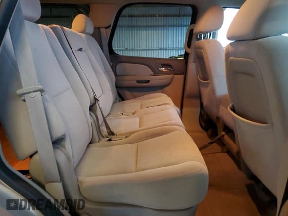 ✅ 2007 Chevrolet Tahoe LS • VIN: 1GNFC13C37J392786 • Lot: 81931635. Listed on Copart with 179,423 mi. Free auction sales archive from the USA and detailed vehicle history report at DreamBid. Image 11.