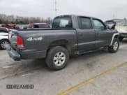 ✅ 2004 Dodge Dakota Sport • VIN: 1D7HG38N84S525629 • Lot: 82140054. Wystawiony na Copart z przebiegiem 255 160 mil. Bezpłatny archiwum sprzedaży aukcyjnych z USA i szczegółowy raport historii pojazdu na DreamBid. Zdjęcie 3.