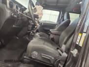 ✅ 2018 Jeep Wrangler Unlimited Sport S • VIN: 1C4HJXDG7JW178860 • Lot: 86553185. Wystawiony na Copart z przebiegiem 86 428 mil. Bezpłatny archiwum sprzedaży aukcyjnych z USA i szczegółowy raport historii pojazdu na DreamBid. Zdjęcie 7.