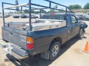 ✅ 1997 Toyota Tacoma • VIN: 4TAVL52NXVZ266160 • Lot: 42293614. Listed on IAAI with 295,261 mi. Free auction sales archive from the USA and detailed vehicle history report at DreamBid. Image 4.