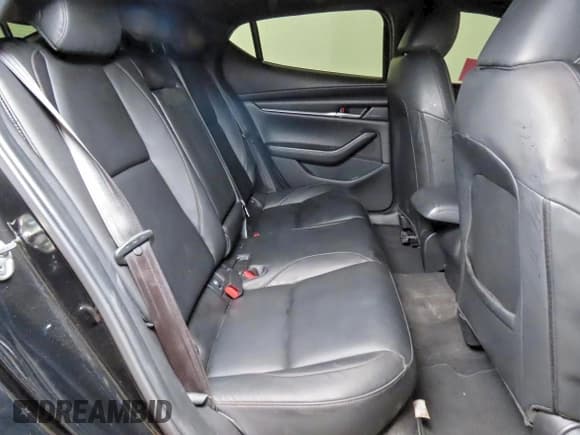 ✅ 2021 Mazda 3 Select • VIN: JM1BPAKL7M1336164 • Lot: 96010895. Wystawiony na Copart z przebiegiem Nie podano. Bezpłatny archiwum sprzedaży aukcyjnych z USA i szczegółowy raport historii pojazdu na DreamBid. Zdjęcie 6.