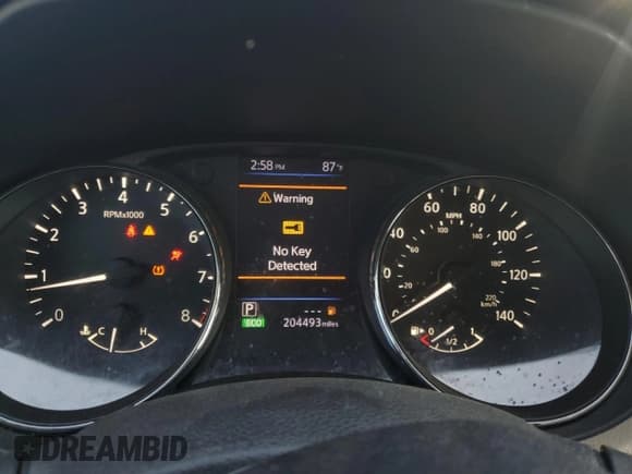 ✅ 2018 Nissan Rogue SL • VIN: 5N1AT2MT4JC751724 • Lot: 91203265. Wystawiony na Copart z przebiegiem 204 493 mil. Bezpłatny archiwum sprzedaży aukcyjnych z USA i szczegółowy raport historii pojazdu na DreamBid. Zdjęcie 9.