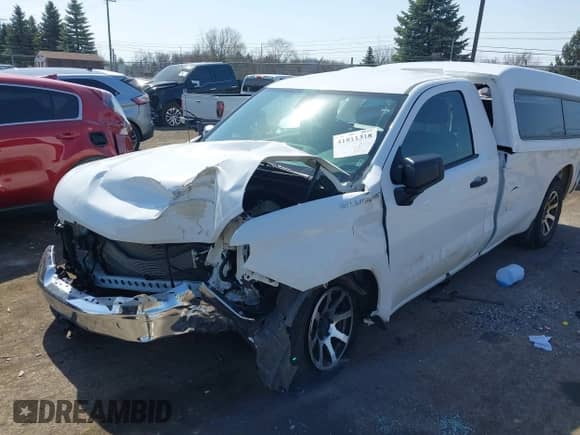 2020 Chevrolet Silverado 1500 Work Truck с VIN 3GCNYAEF1LG106927, выставлен на аукционе IAAI как лот 41811318 с пробегом 58 458 миль миль и . История ставок и продаж доступна на DreamBid. Изображение 2.