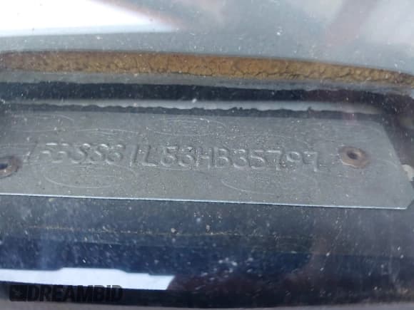 ✅ 2003 Ford Econoline Passenger XL • VIN: 1FBSS31L83HB35797 • Lot: 43079018. Listed on IAAI with Not provided. Free auction sales archive from the USA and detailed vehicle history report at DreamBid. Image 9.