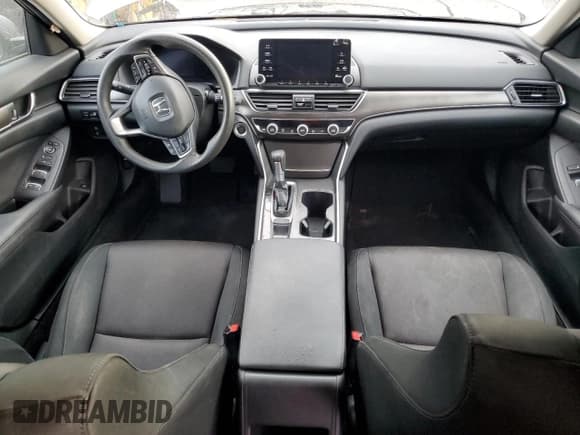 ✅ 2019 Honda Accord LX • VIN: 1HGCV1F19KA005992 • Lot: 85936025. Listed on Copart with 63,250 mi. Free auction sales archive from the USA and detailed vehicle history report at DreamBid. Image 8.