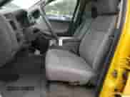 2006 Dodge Dakota SLT с VIN 1D7HW48N26S561263, выставлен на аукционе Copart как лот 68012204 с пробегом 141 041 миль миль и Списание • Salvage title. История ставок и продаж доступна на DreamBid. Изображение 7.