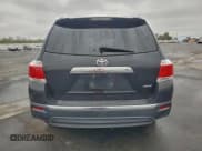 ✅ 2011 Toyota Highlander Limited • VIN: 5TDDK3EH9BS085190 • Лот: 94271625. Опубликован ранее на Copart с пробегом 140 092 миль. Бесплатный доступ к архиву аукционных продаж из США и подробный отчёт об истории автомобиля на DreamBid. Изображение 6.